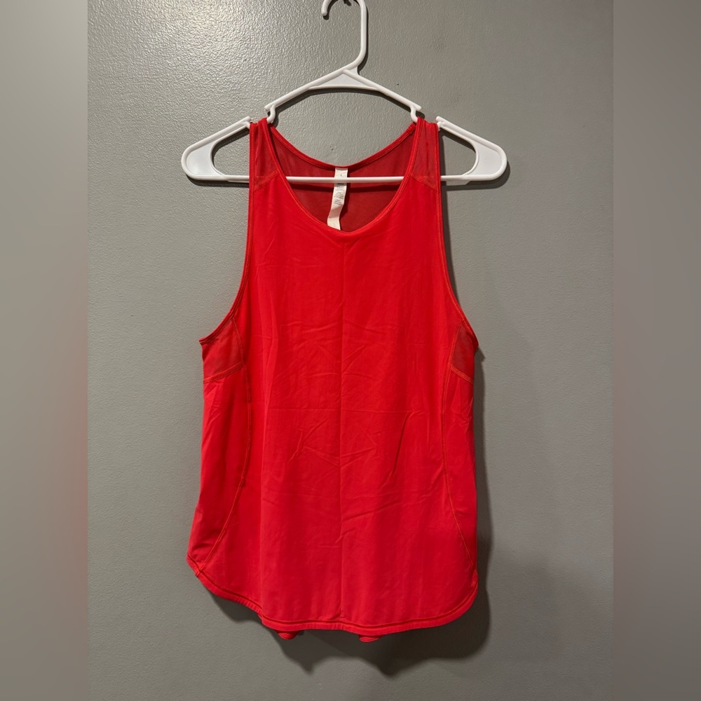 Lululemon Sculpt Tank in Pink Size 4